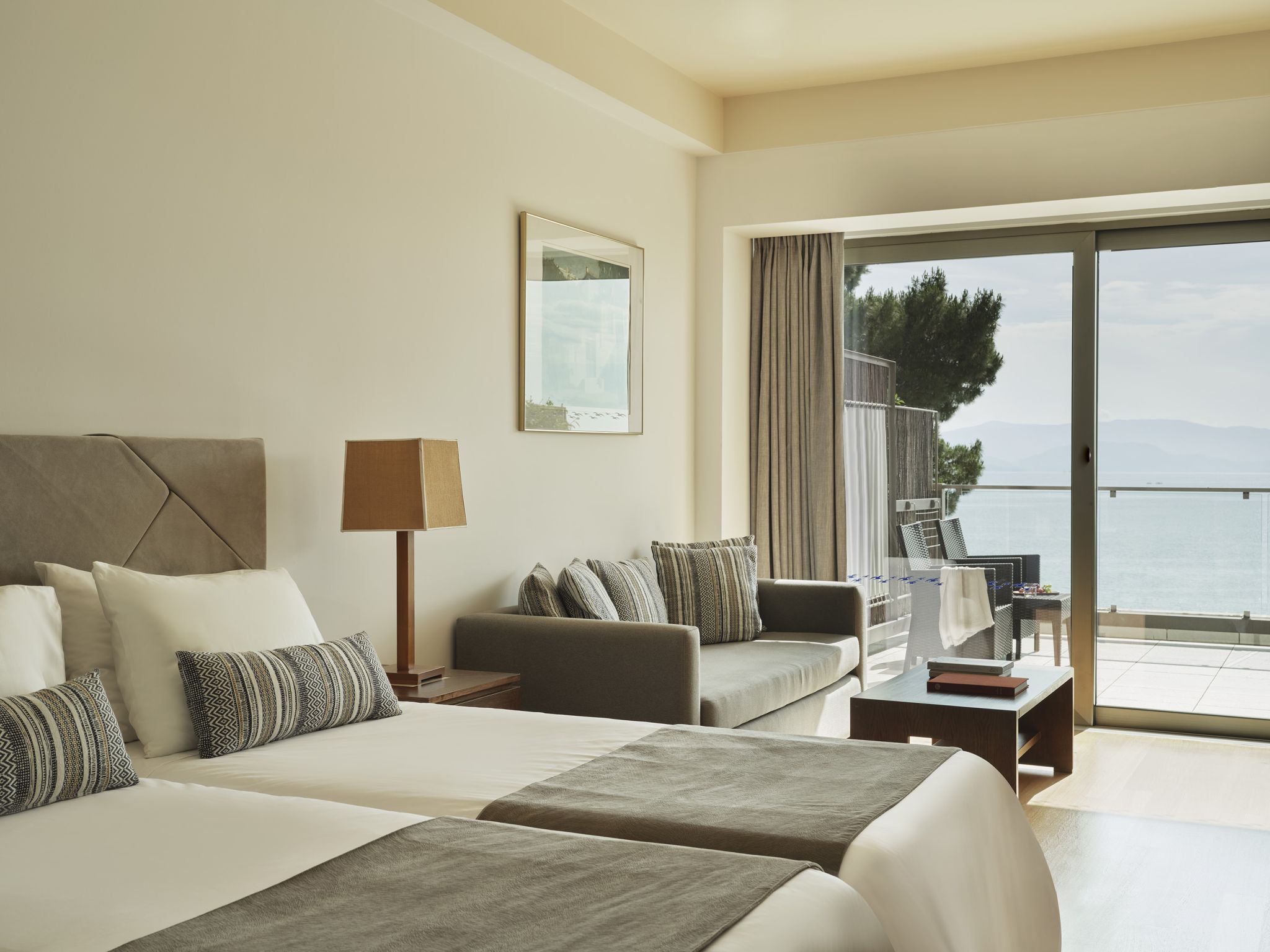 EXECUTIVE SUITE MIT ZWEI SCHLAFZIMMERN