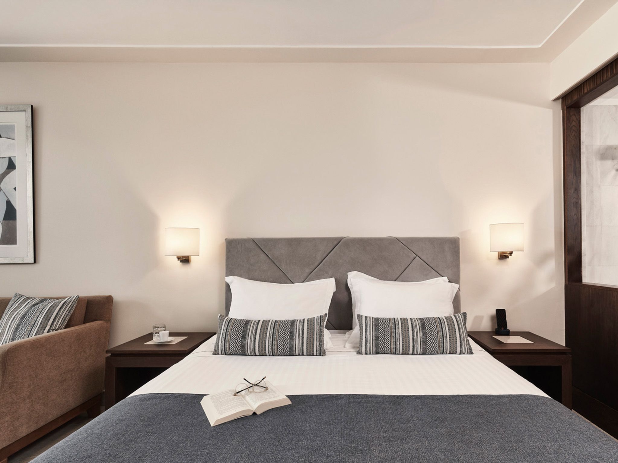 SUITE EXÉCUTIVE À UNE CHAMBRE