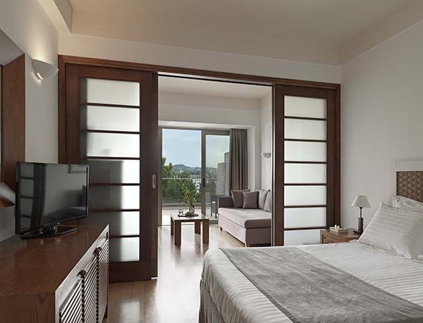 FAMILY ROOM BAY VIEW