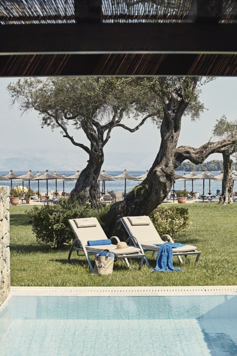 НОМЕР ПОЛУЛЮКС